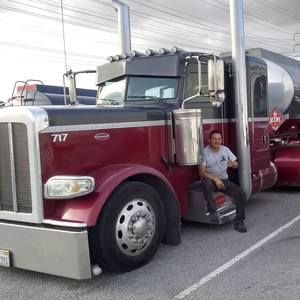 Meet your Posher, Guillermo antonio